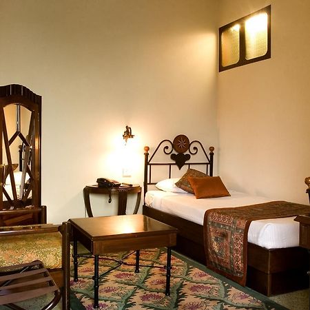 Hotel Broadway Delhi 외부 사진