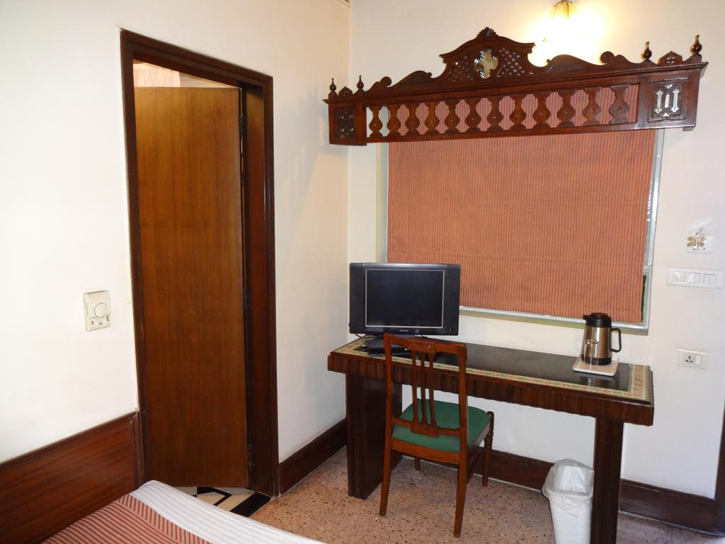Hotel Broadway Delhi 외부 사진