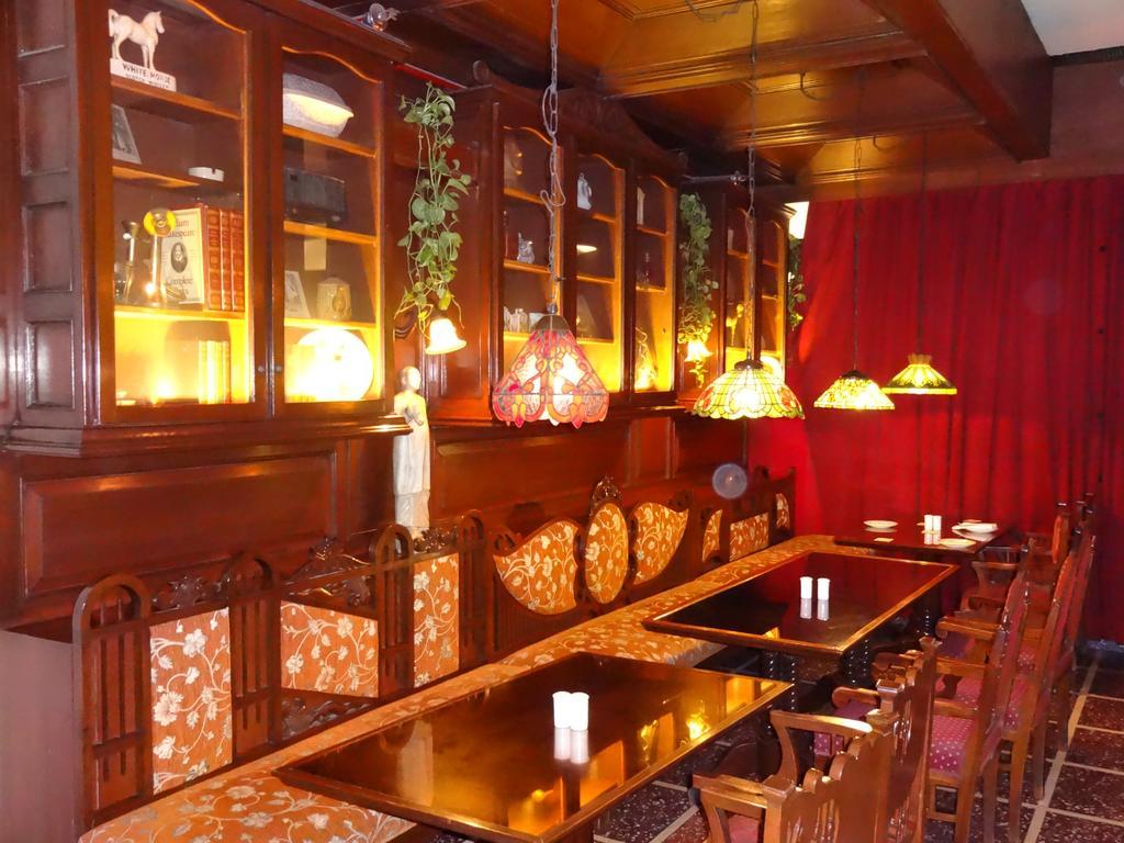 Hotel Broadway Delhi 외부 사진
